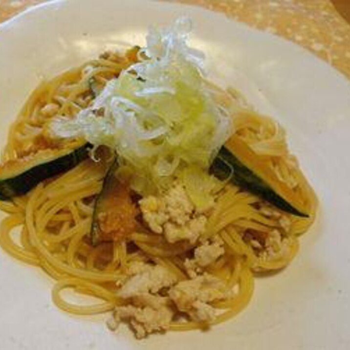 南瓜と鶏ひき肉の梅スパゲティ 